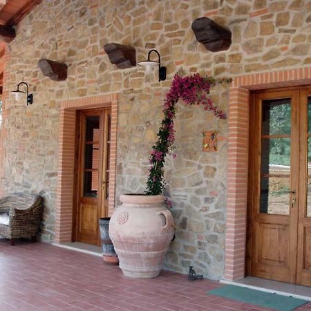 Agriturismo La Banchella 스카를리노 외부 사진